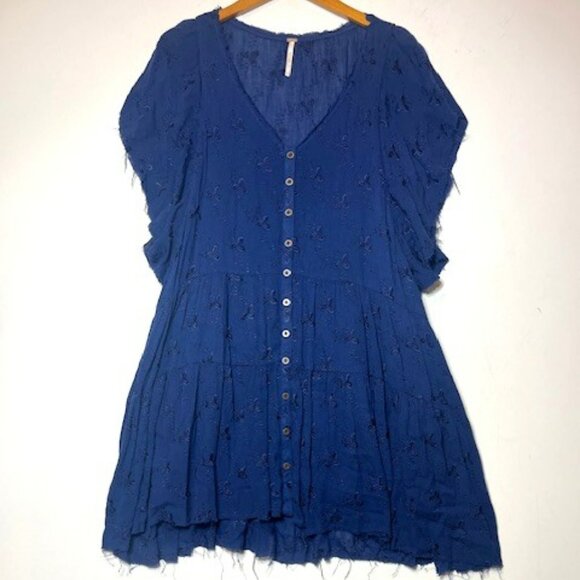 Free People Dresses & Skirts - Free People Navy Blue Tiered Button Eyelet Boho Raw Hem Mini Dress Sz S
